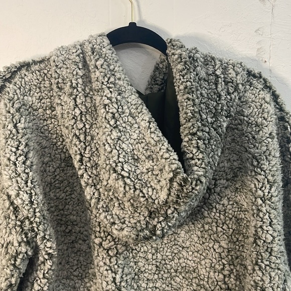 Wild Fable - Cropped sherpa pullover - Picture 3 of 4